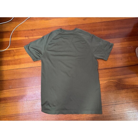 Fabletics Men's Small - The Training Day Tee Shirt - Dark Moss Olive Green - Gym - Picture 5 of 5